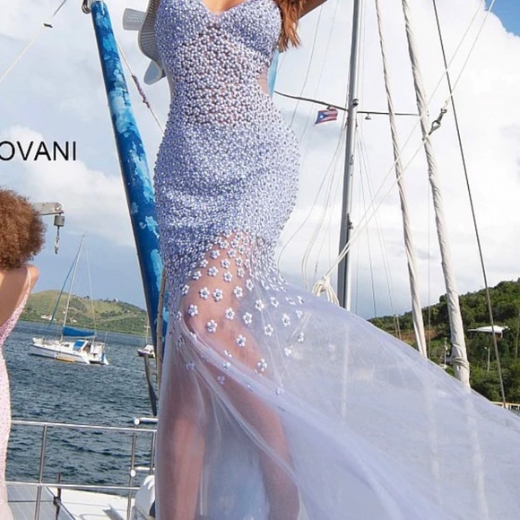 Jovani 2022 Dress Brand New Never Worn - Picture 2 of 3